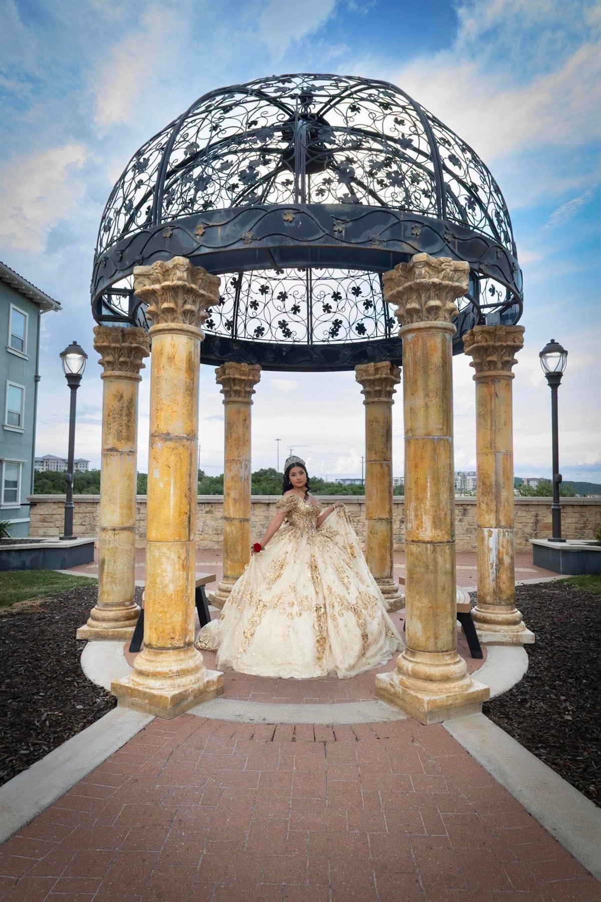 Formal portrait at a garden gazebo photographed by Annika